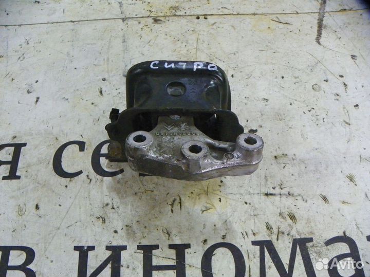 Опора двигателя правая Citroen C3 Picasso