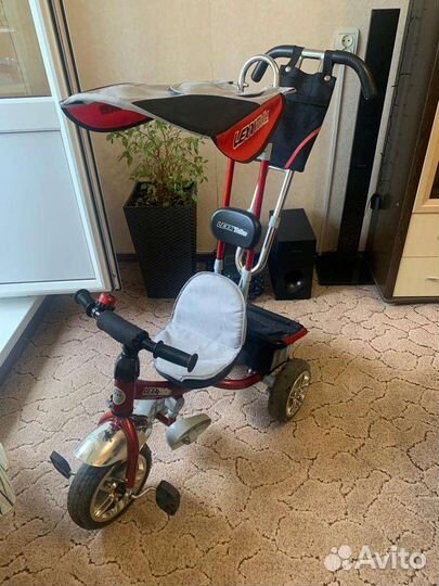 Детский трех колёсный велосипед