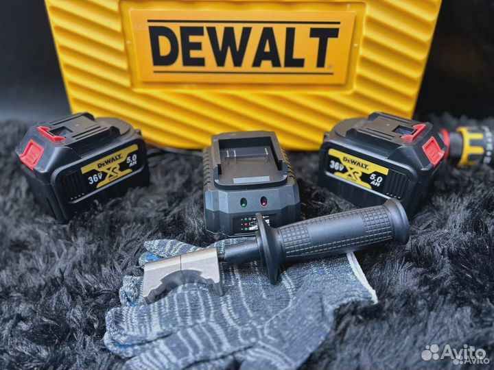 Шуруповерт для ледобура dewalt 112 Нм 12ah. Новинк