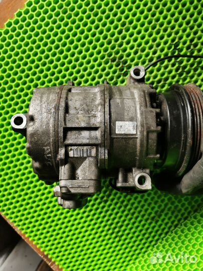 Компрессор кондиционера audi A4