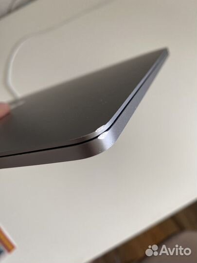 Apple MacBook Pro 13 2017 новая батарея