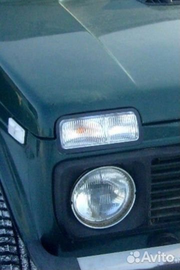 Подфарники Нива 4х4 Белые