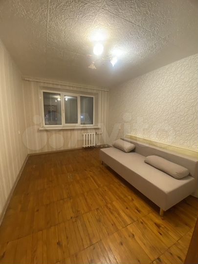 2-к. квартира, 48 м², 4/5 эт.