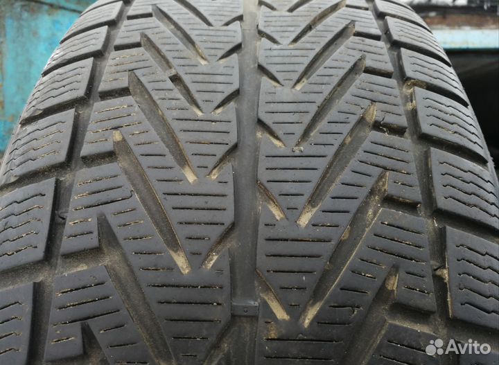 Vredestein Wintrac Xtreme 245/45 R18