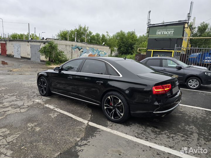 Audi A8 3.0 AT, 2011, 203 600 км