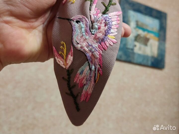 Ободок вышитый ручной работы