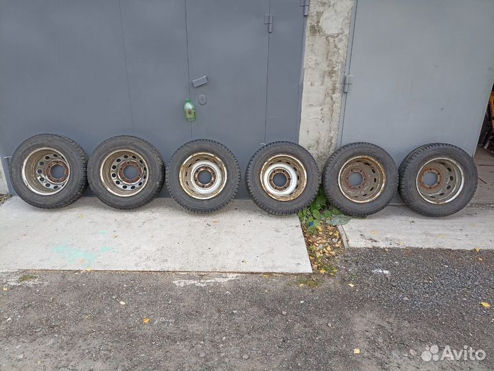 R16 Gislaved Nord Frost Van 195/75, PCD 6x180 DIA 138.8