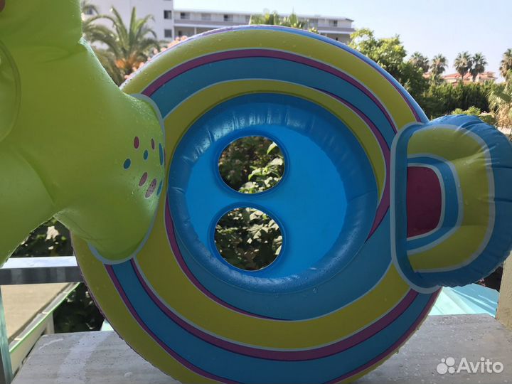 Круг с мембраной для плавания