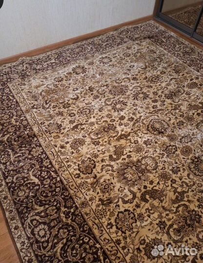 Ковер 2.5 на 3.5 из натуральной шерсти