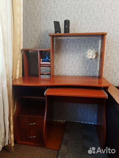 Компьютерный столик бу