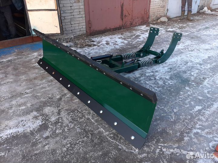 Передний отвал на мтз 82