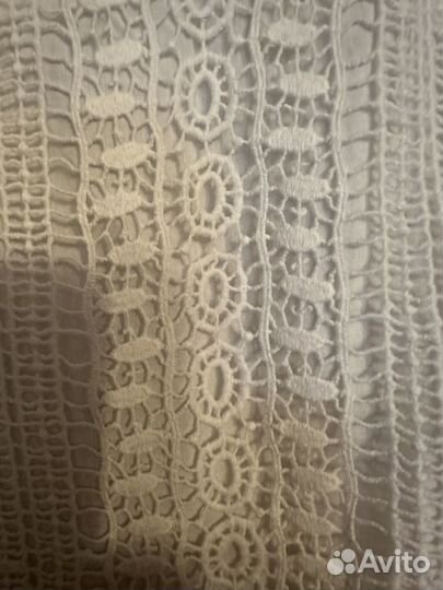 Блузка батистовая с шитьем