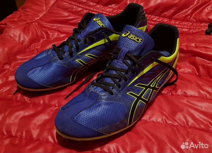 Шиповки asics