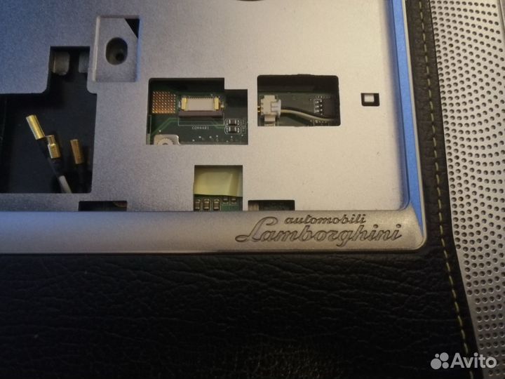 Ноутбук asus-lamborghini VX2S