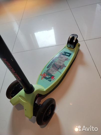 Самокат детский трехколесный с сиденьем