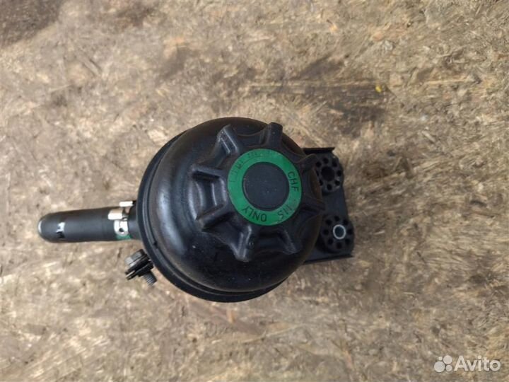 Бачок гидроусилителя BMW M3 E90