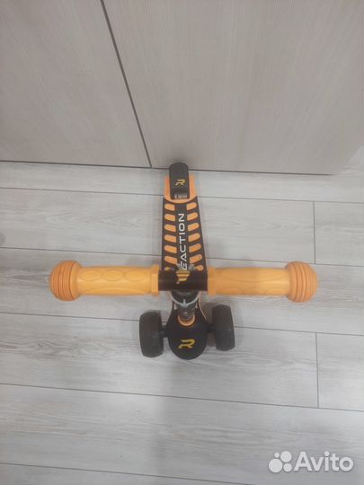 Самокат детский трехколесный