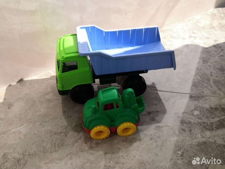 Новые игрушки машинки