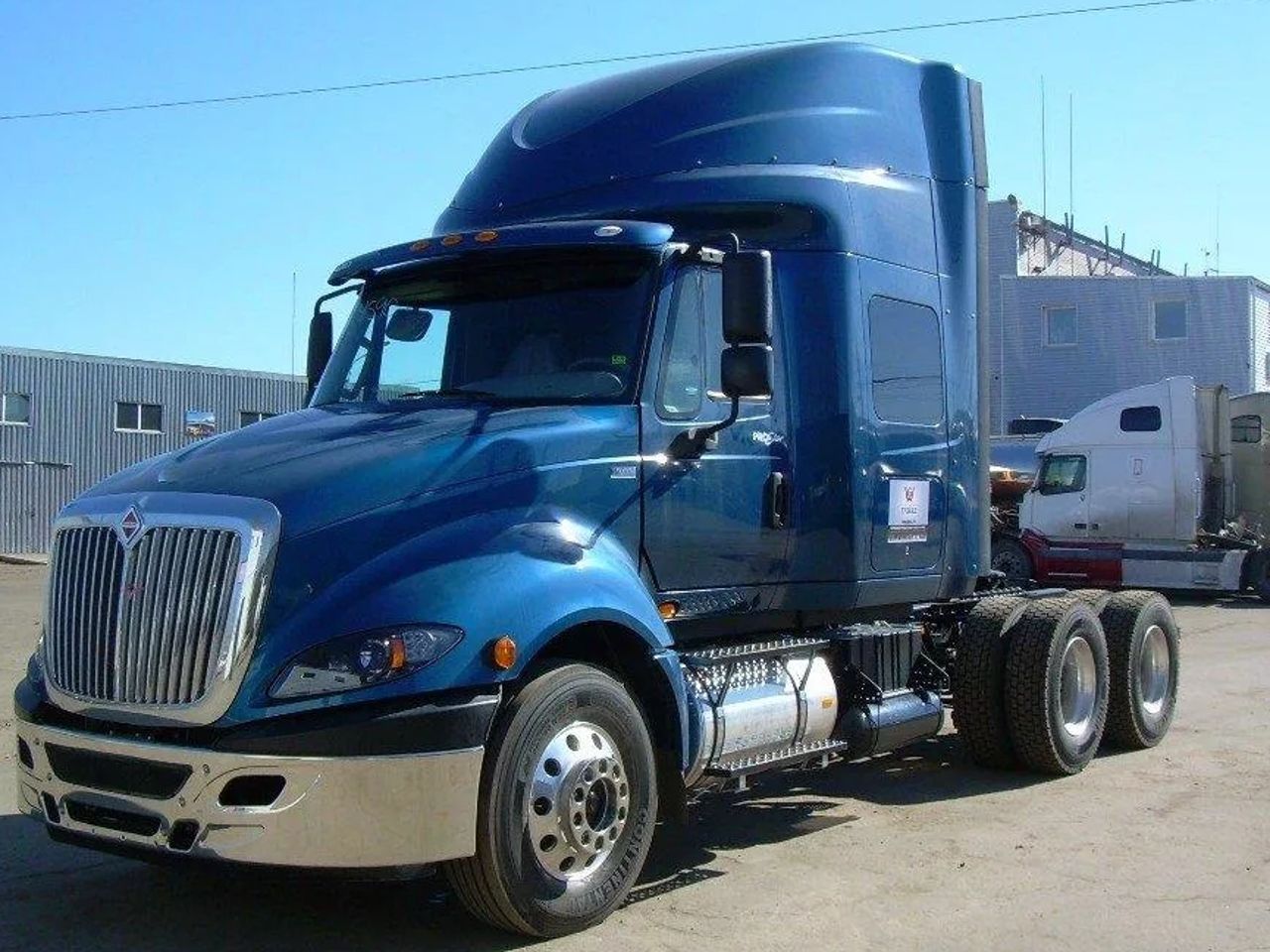 International PROSTAR