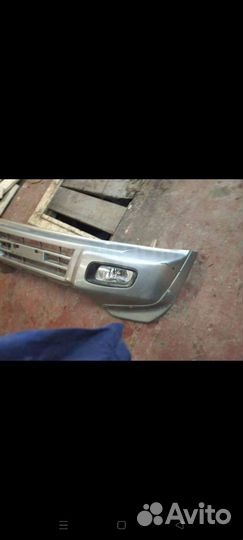 Бампер передний mitsubishi Pajero 3 поколения