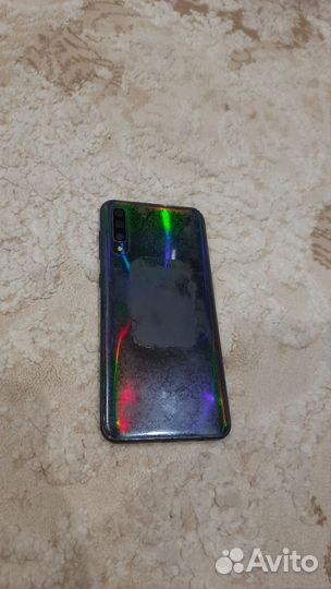 Samsung Galaxy A50, 4/64 ГБ