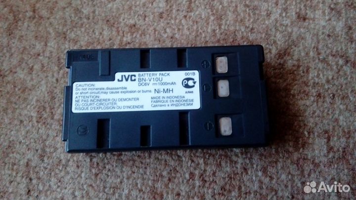 Продается кассетная видеокамера JVC