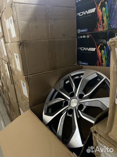 R-17 khomen Tiguan 17-7/5-112/57.1/40 Gray-FP KHW