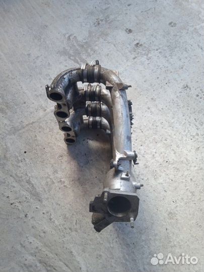 Коллектор впускной Лада 2112 21120 2002