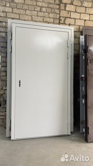 Дверь входная металлическая