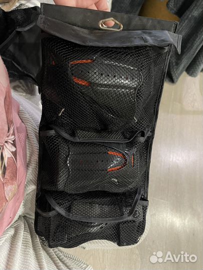 Защита для роликов, коньков, велосипедов