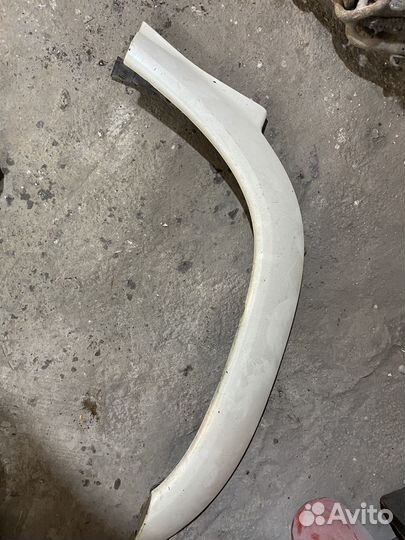 Фендер nissan тирано