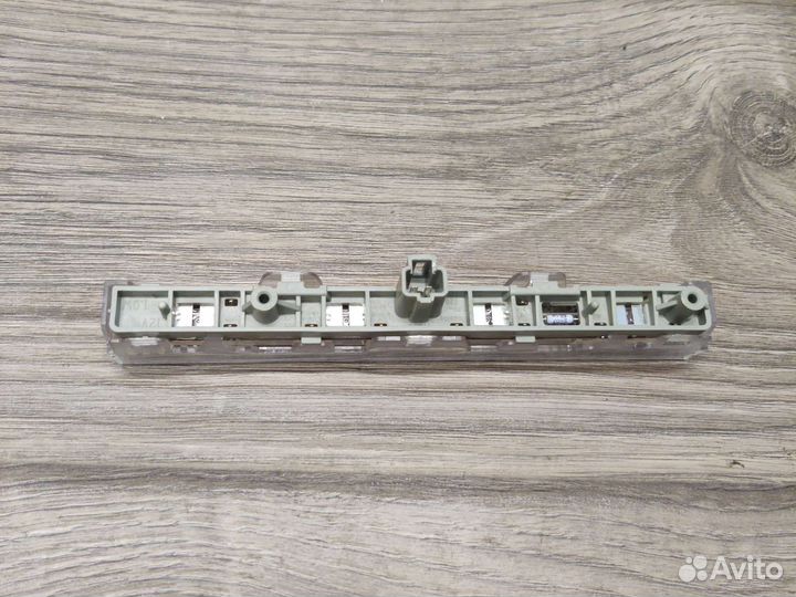 Стоп сигнал Toyota LC200 2016г