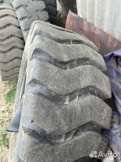 Продам шины для фронтального погрузчика