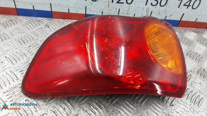 Фонарь задний правый Toyota Corolla