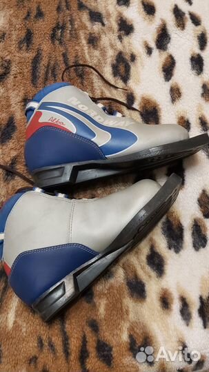 Лыжные ботинки 30 размер