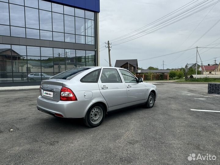 LADA Priora 1.6 МТ, 2009, 180 000 км