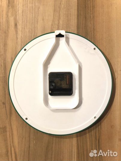 Часы настенные, новые quartz