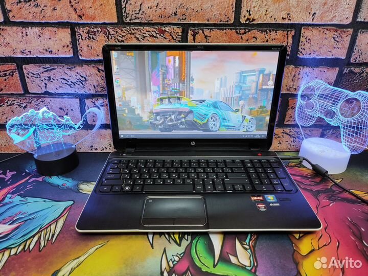Игровой ноутбук HP A6 4GB видео 12GB озу SSD