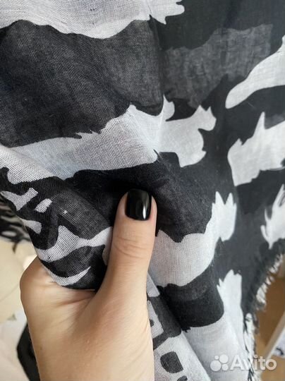 Шарфы, шапки, шляпа, варежки H&M, Zolla, Reserved