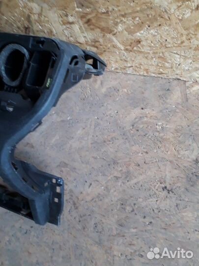 Торпедо для Citroen Berlingo B9 9Н06 2013