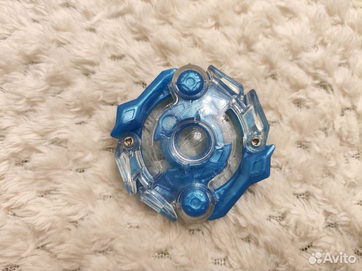 Бейблэйд берст Обелиск Один