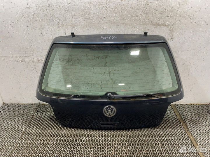 Крышка багажника Volkswagen Golf 4, 2002