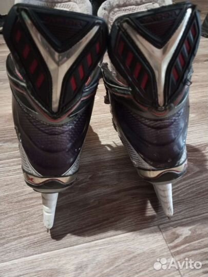 Хоккейные коньки bauer vapor 1x