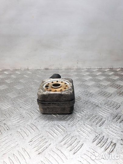 Теплообменник масляного фильтра Audi A6 седан 1.8