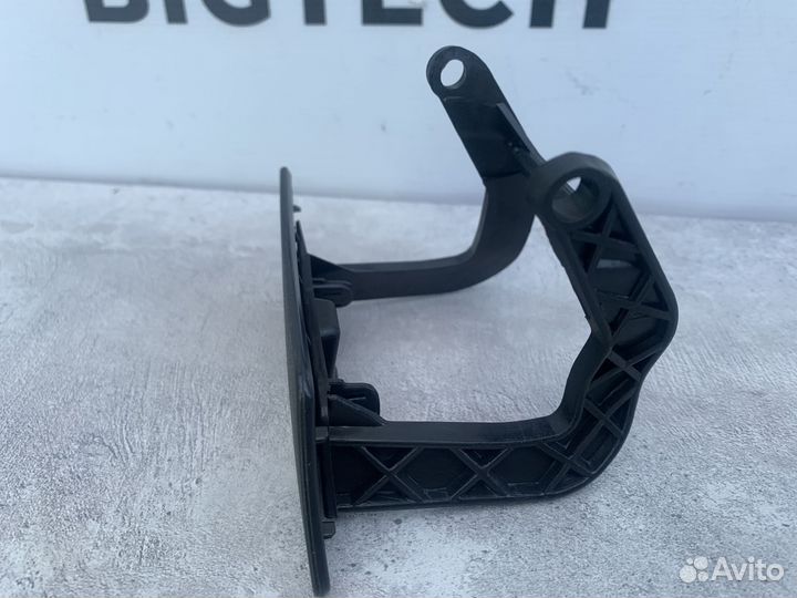 Крышка омывателя фары правая Mercedes A1648850226