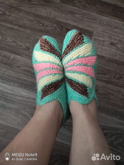 Домашние тапочки вязаные