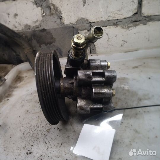 Насос гидроусилителя лексус 470 (Lexus LX)