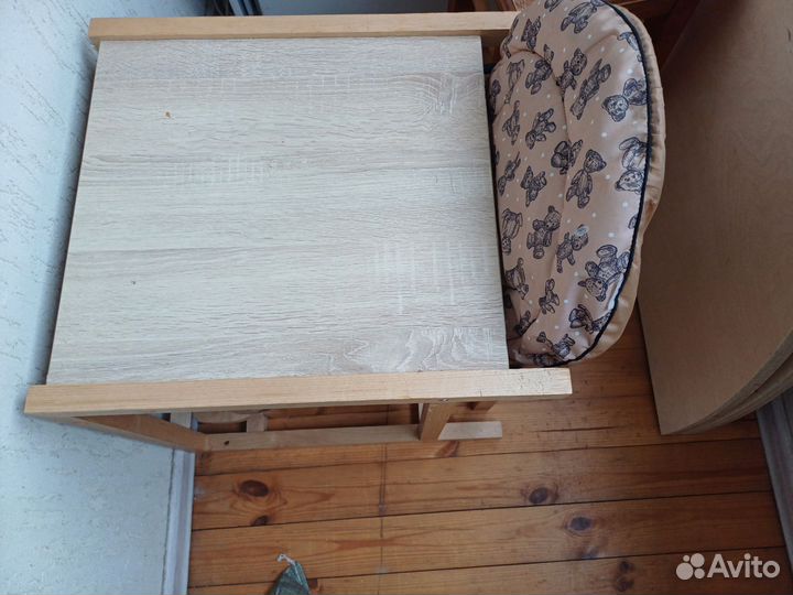 Детский стульчик для кормления деревянный