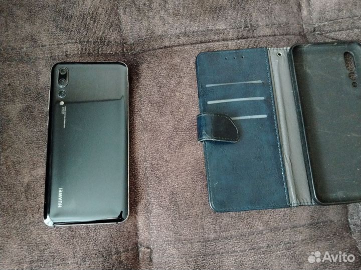 HUAWEI P20 Pro, 6/128 ГБ