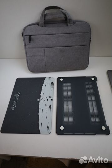 Macbook pro 13 2017 256gb без тачбар